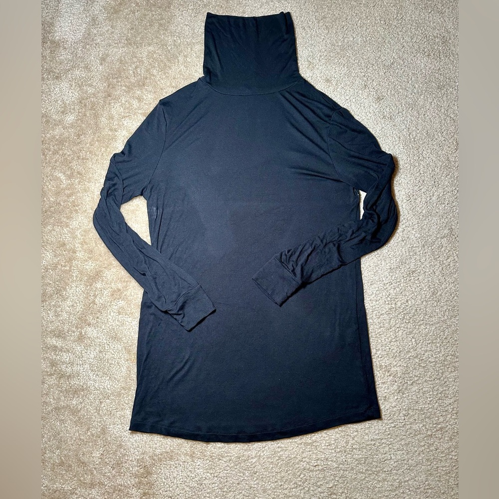 Universal Standard Foundation Turtleneck, Black, Sz 18-20, EUC